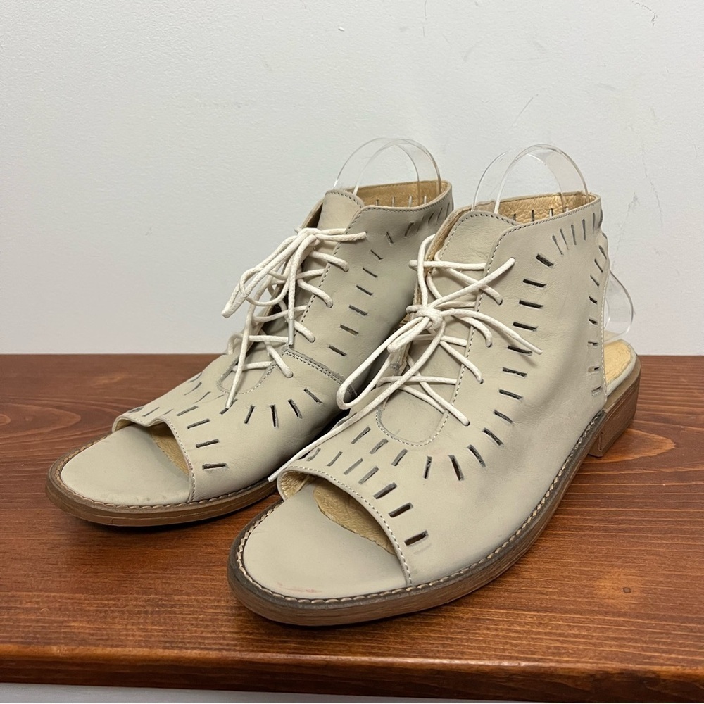NEW Muse & Cloud Women's Zycro Beige Leather Lace-up Summer Boho Neutral Sandals
